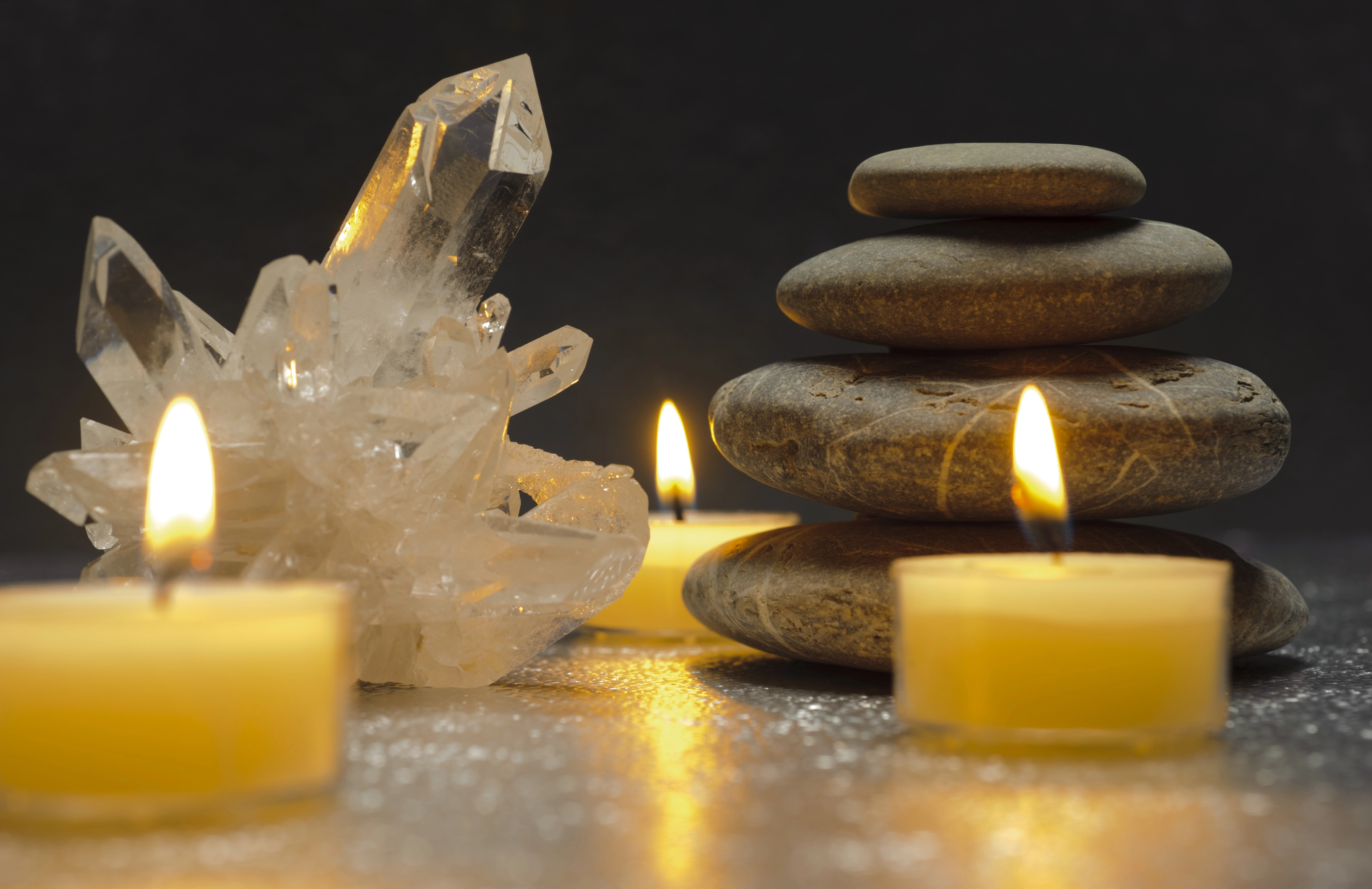Candle Quartz crystal
