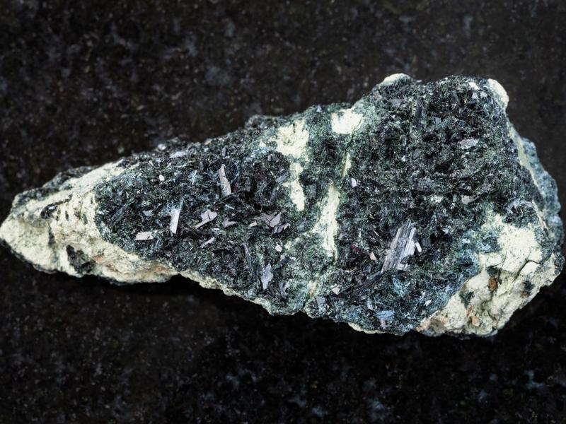 Hornblende crystal
