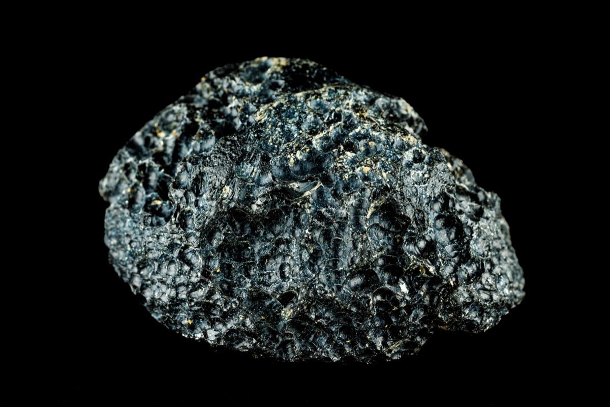 Tektite crystal